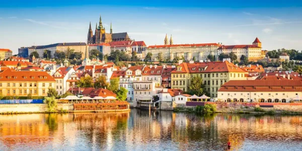 4 Nights Deluxe Prague & Budapest Twin Centre Breaks W/Flts
Budapest, Prague