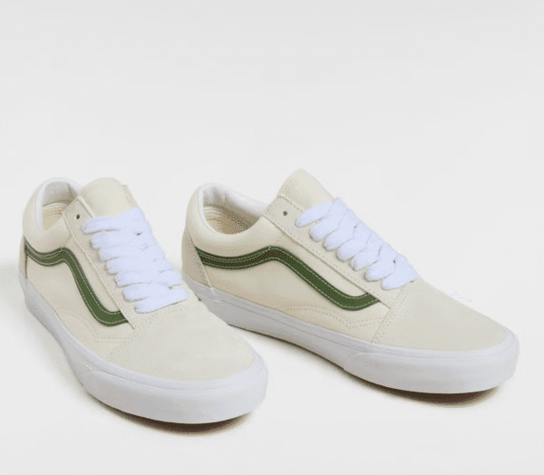Vans Men's Old Skool Canvas Trainers - UK 8
Everyday Shoe - Pop Green